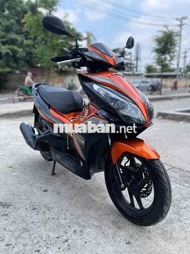 Ab 2015 cam đen , odo : 18.000km , xe zin rât đẹp