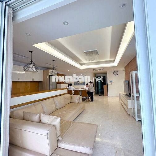 CHO THUÊ CH RIVERPARK RESIDENCE- VIEW HỒ BƠI - 135M2 -3PN- 45 TRIỆU/TH