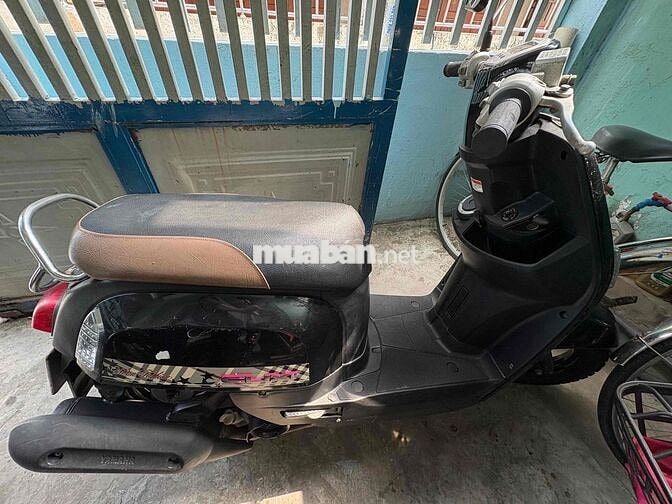 Yamaha Cuxi 2012 Đen