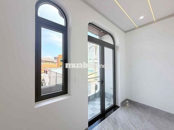 nhà mặt tiền,62m2,3 phòng ngủ, đường lương văn nho, tân phong biên hoà