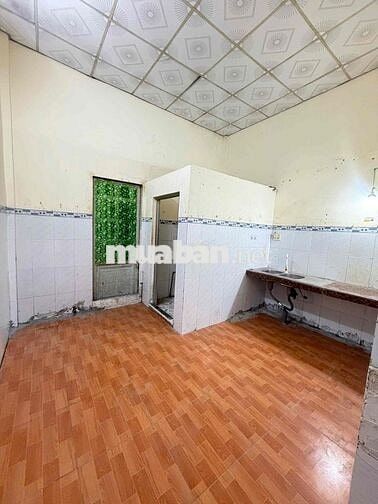 Cho thuê nhà nguyên căn 4x16m 01phòng hẻm 11 ĐKTW