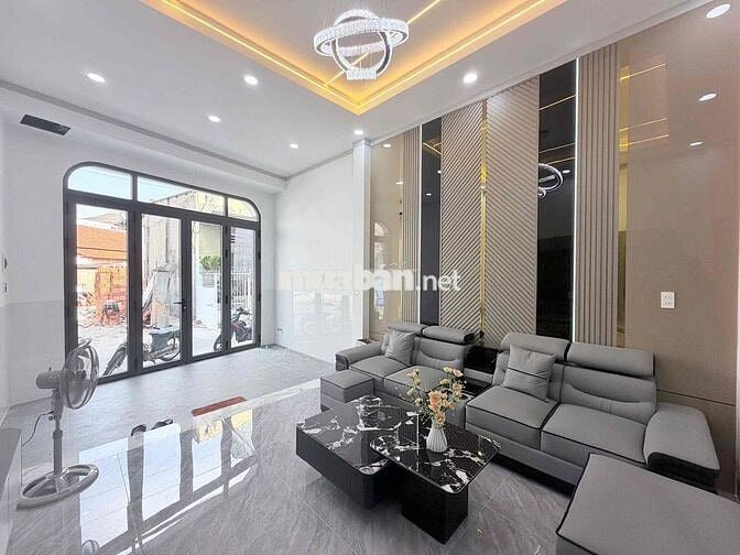 nhà mặt tiền,62m2,3 phòng ngủ, đường lương văn nho, tân phong biên hoà