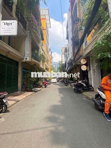 Cho thuê  mặt tiền  tầng trệt  Q1