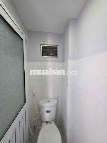 Cho Thuê Nhà Võ Văn Kiệt Quận 1 4 Tầng 3 PN - 10 Triệu