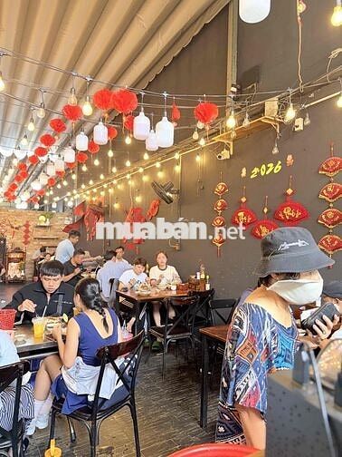 Tuyển phục vụ quán cơm