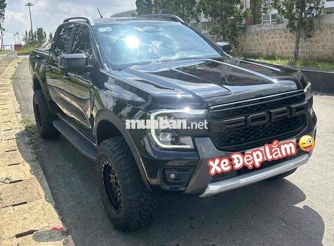 Ford Wildtrak Raptor 2025 28000 km Đen