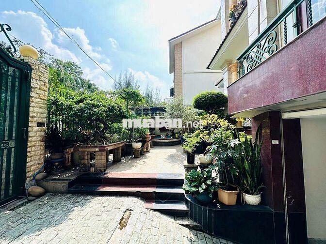 Cho thuê BIỆT THỰ Sân vườn Đường 61 KDC Tân Quy Đông, P Tân Phong, Q7