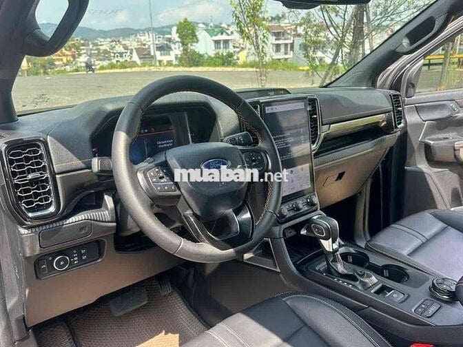 Ford Wildtrak Raptor 2025 28000 km Đen