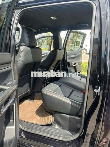 Ford Wildtrak Raptor 2025 28000 km Đen