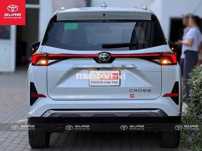 Toyota Veloz Cross Top 2025 Trắng chính hãng