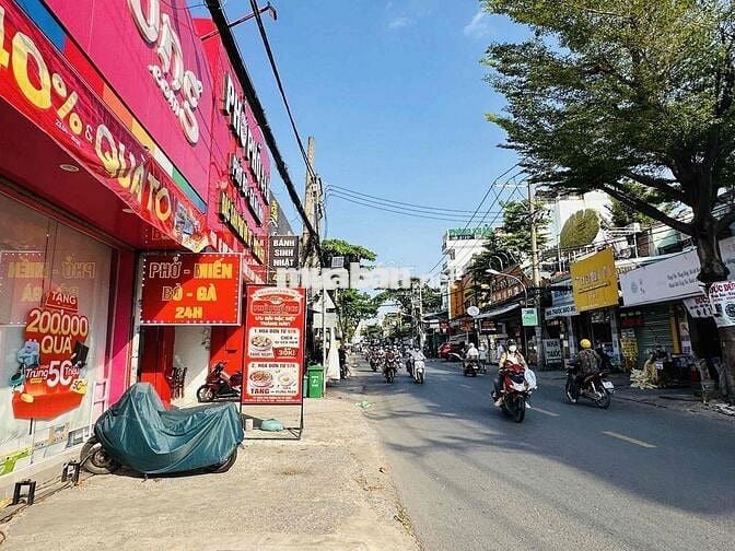 NHÀ MẶT TIỀN LÊ ĐỨC THỌ P15 GÒ VẤP ĐỐI DIỆN TRƯỜNG HỌC