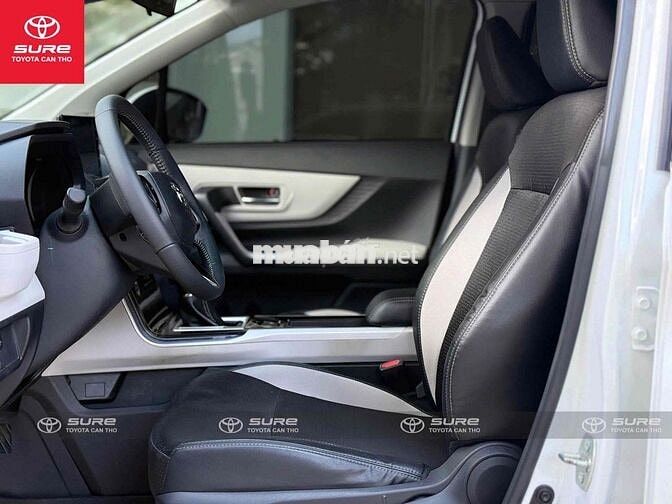 Toyota Veloz Cross Top 2025 Trắng chính hãng