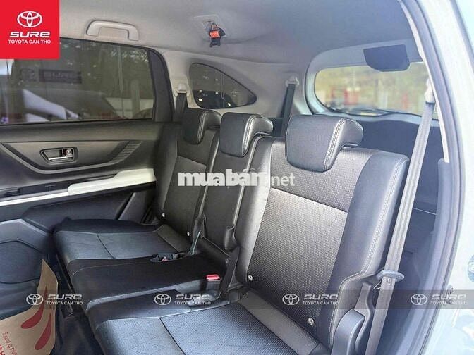 Toyota Veloz Cross Top 2025 Trắng chính hãng