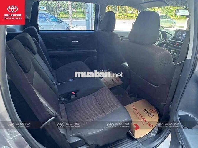 Toyota Avanza Premio 2024 chính hãng