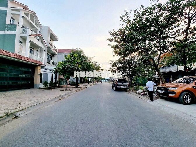 BÁN ĐẤT CHÍNH CHỦ GẦN CAO TỐC BIÊN HÒA-VŨNG TÀU, SÂN GOFL LONG THÀNH