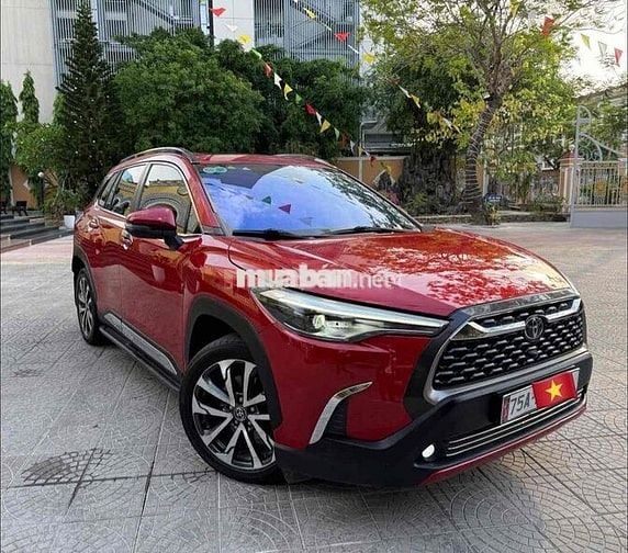 Toyota Cross 2021 đăng kí 2022  1.8V Đỏ chỉ 605 tr