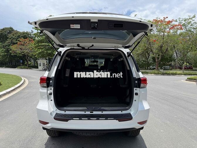 CẦN BÁN TOYOTA FORTUNER 2.4G SIÊU MỚI MODEL 2023