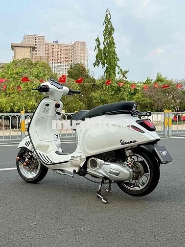 Vespa Sprint 150 Full Option real 9 chủ