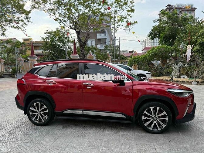 Toyota Cross 2021 đăng kí 2022  1.8V Đỏ chỉ 605 tr