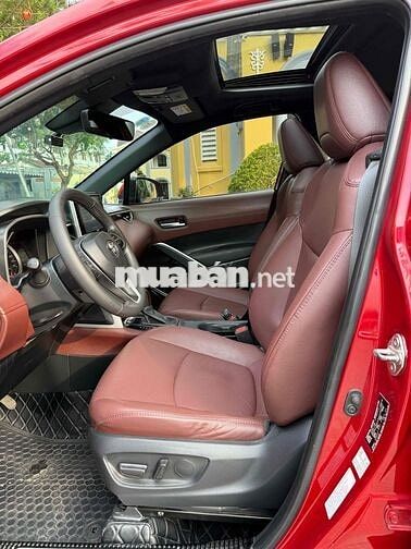 Toyota Cross 2021 đăng kí 2022  1.8V Đỏ chỉ 605 tr