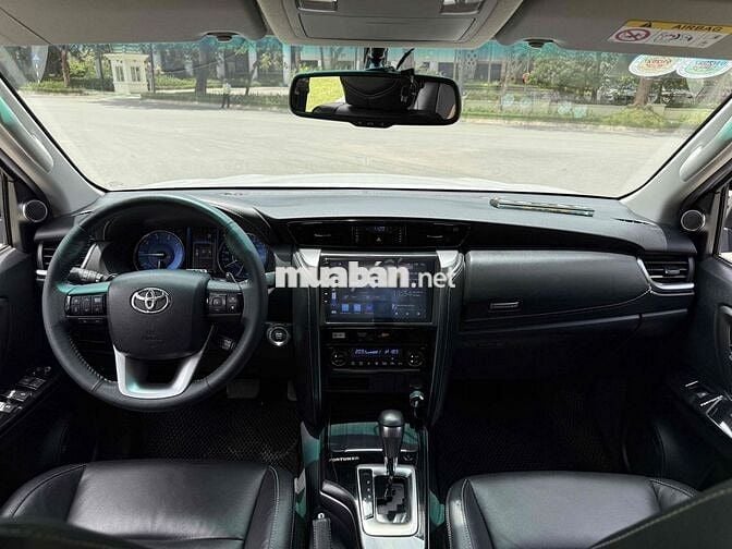 CẦN BÁN TOYOTA FORTUNER 2.4G SIÊU MỚI MODEL 2023