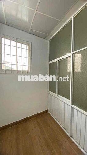 NHÀ NỞ HẬU, KO LG QH - CÁCH MẠNG THÁNG 8 - 4.3X8(33.3M2) - 10TR/THÁNG