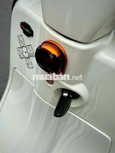 Vespa Sprint 150 Full Option real 9 chủ