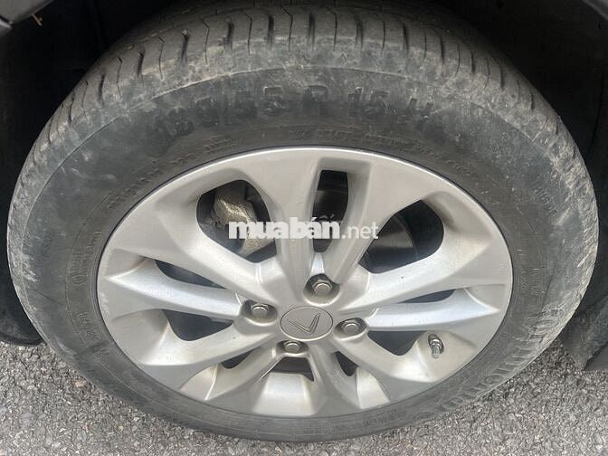 VinFast Fadil 2020 1.4L Xám