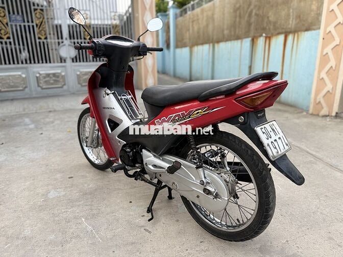 Honda Wave A 2016 màu Đỏ Chính Chủ BSTP sang tên