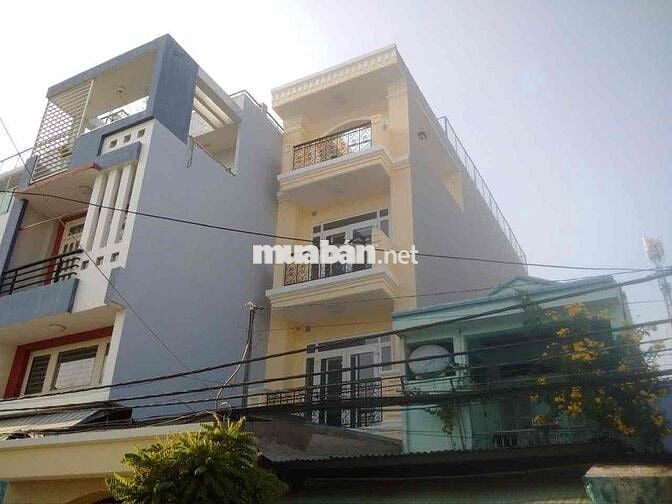 🏡 Bán nhà lầu đúc kiên cố đường Bình Phú. Quận 6. 👉 Diện tích : 4.5 x