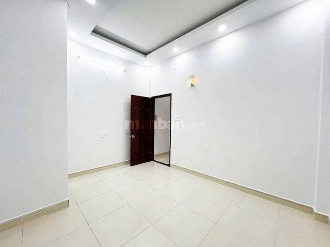 2 Tỷ 280 - Hạ sâu bán nhanh căn nhà Điện Biên Phủ - Bình Thạnh - SHR