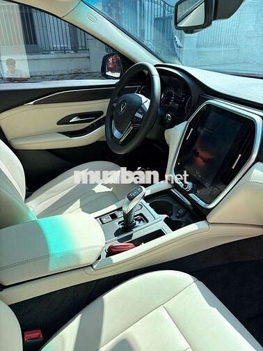 VinFast Lux A 2.0Premium 2020