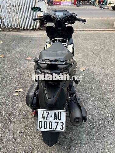 Honda Air Blade 2024 Đen 7000 km ( 4 van)