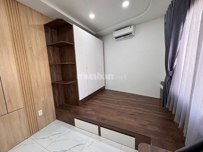 Nhà 3 lầu, full nội thất cao cấp,hẻm xe hơi VF5 khu VIP PHAN XÍCH LONG