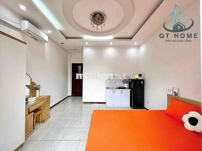 STUDIO BAN CÔNG FULL NỘI THẤT NGAY MẶT TIỀN NGUYỄN VĂN CỪ QUẬN 1