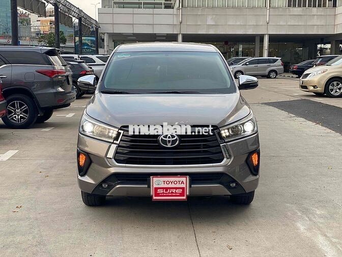 Toyota Innova 2022 2.0G 95.000km Đồng ánh kim