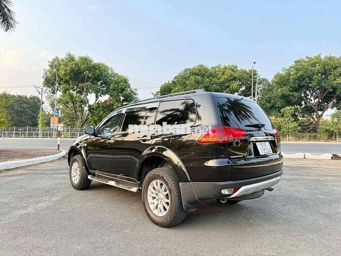 Mitsubishi Pajero Sport 2011 D 4x2 số tự động