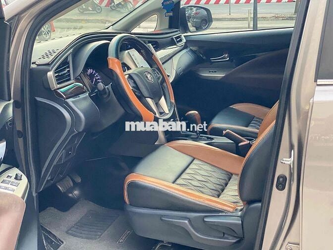 Toyota Innova 2022 2.0G 95.000km Đồng ánh kim
