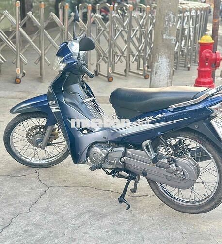 Yamaha Sirius RC 2016 Xanh