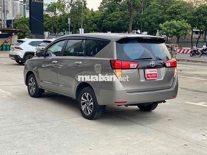 Toyota Innova 2022 2.0G 95.000km Đồng ánh kim
