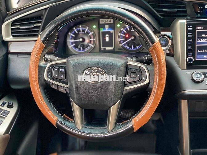 Toyota Innova 2022 2.0G 95.000km Đồng ánh kim