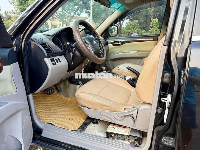 Mitsubishi Pajero Sport 2011 D 4x2 số tự động