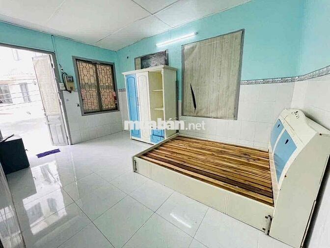 Cho Thuê Chung Cư Mặt Tiền Nguyễn Cảnh Chân Quận 1 50M2 2 PN - 10 Tr
