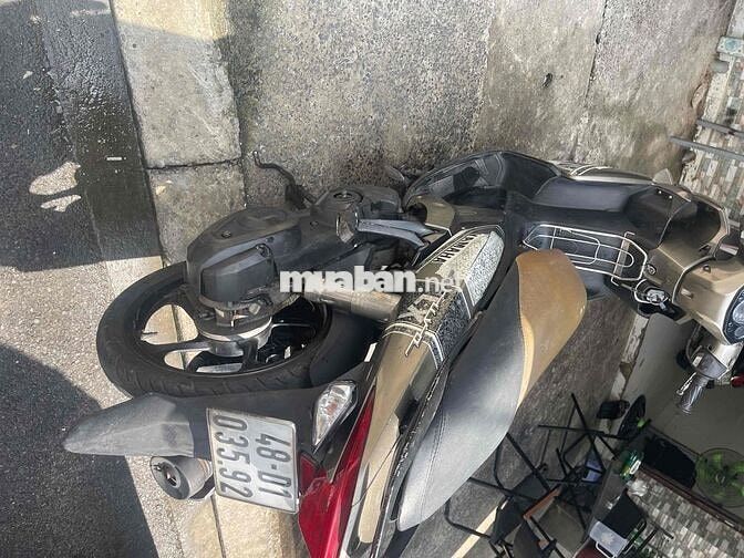 Yamaha Novo 4 màu Nâu