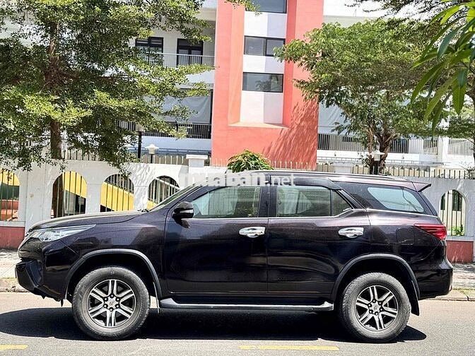 Toyota Fortuner 2017 số sàn 1 cầu 16v km