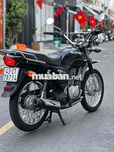 Suzuki GD màu Đen
