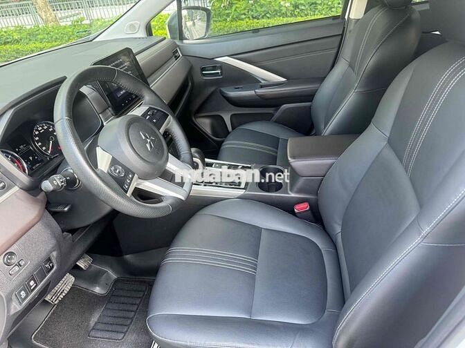 Mitsubishi Xpander Premium 2025 Trắng
