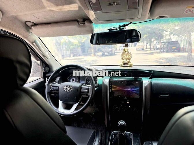 Toyota Fortuner 2017 số sàn 1 cầu 16v km