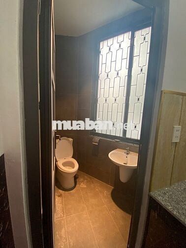 MBKD CĂN GÓC 2 MT BÊN DƯỚI 80 CHDV CAO CẤP NGAY NGÃ TƯ HÀNG XANH