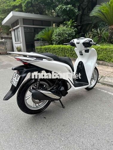 Honda SHvn 125 CBS 2021 Trắng 8269 km